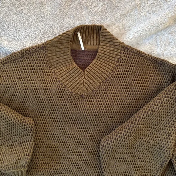 Free People Olive/Brown V-Neck Sweater - Picture 6 of 7